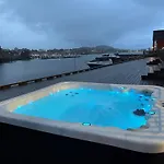 Lofoten Seaview Apartamento Ballstad