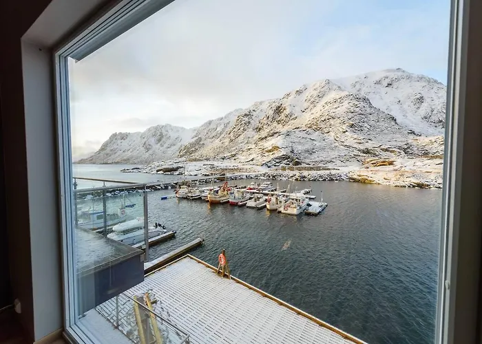 Lofoten Seaview *
